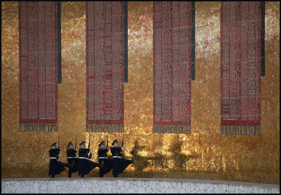 Зал Славы (почётный караул) - Юрий ГУКОВЪ