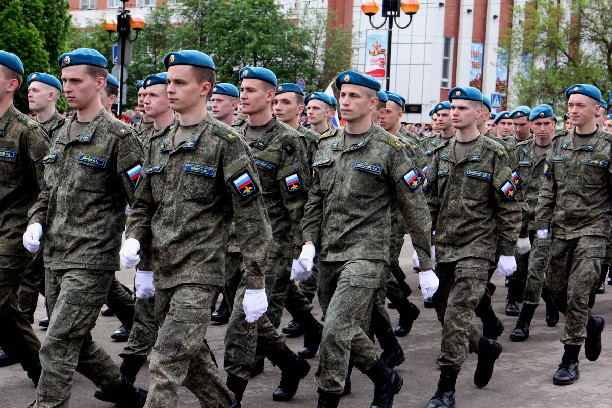 Парад в Балашове - Валерий Парад в Балашове - Валерий