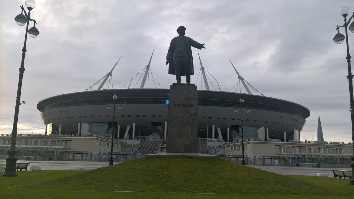 В Санкт-Петербурге - Митя Дмитрий Митя