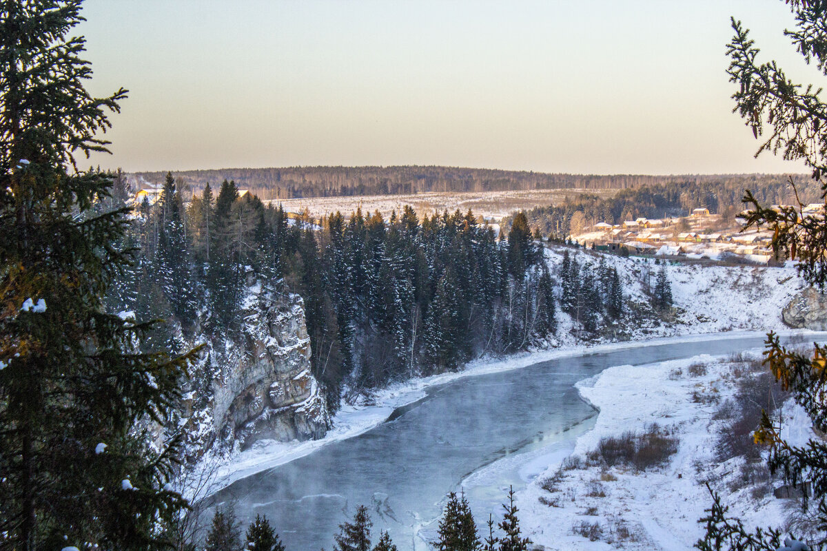 Вид с камня Гардым с Чусовое 19.11.2019 - Алексей Крохин