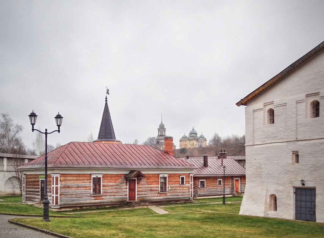 В Старицком Успенском монастыре - Andrey Lomakin