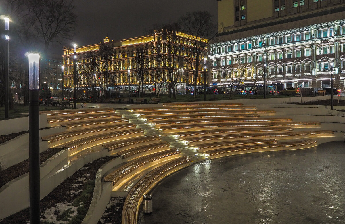 Уголок Москвы - юрий поляков