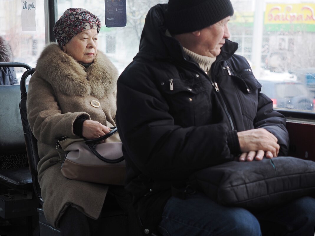Человек в пальто. - Ильсияр Шакирова Человек в пальто. - Ильсияр Шакирова