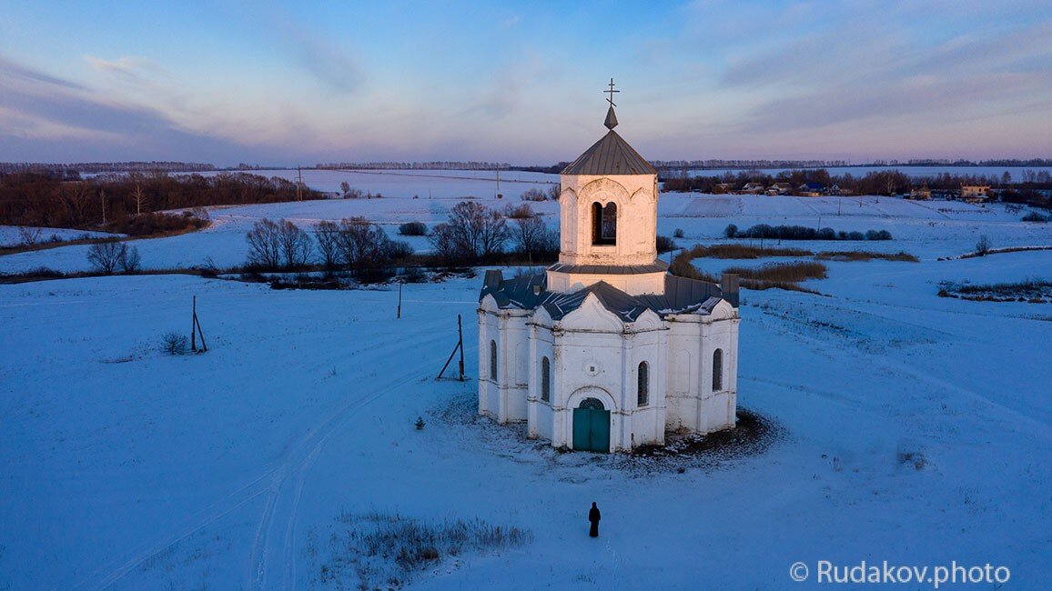 У храма - Сергей 