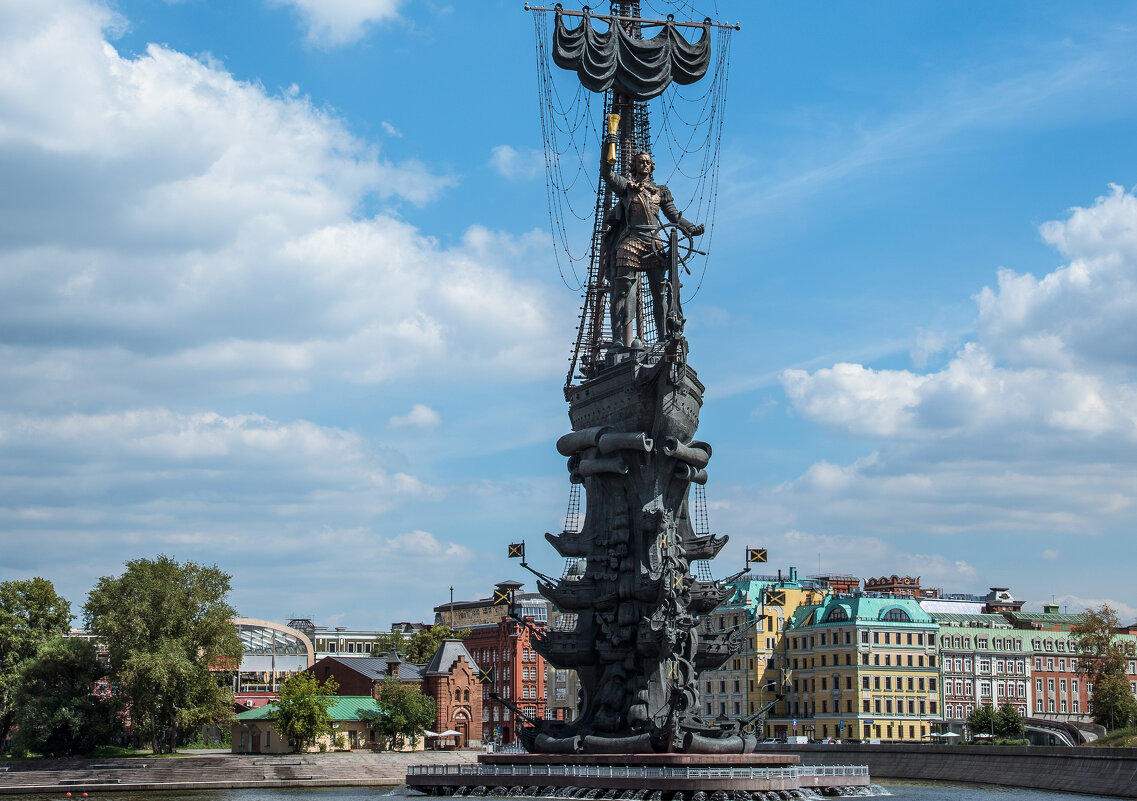 По Москва-реке - Владимир Безбородов