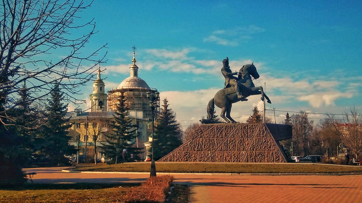 Сквер Ермолова в городе Орёл - Леонид Абросимов