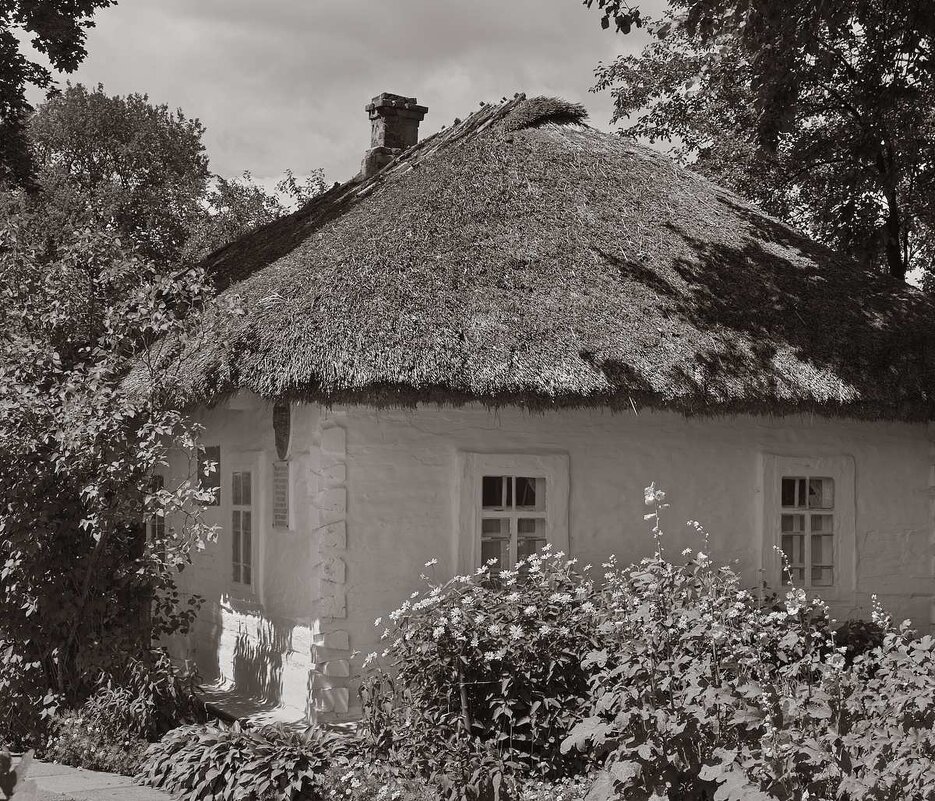 Эстетика старой хаты. - Андрий Майковский Эстетика старой хаты. - Андрий Майковский