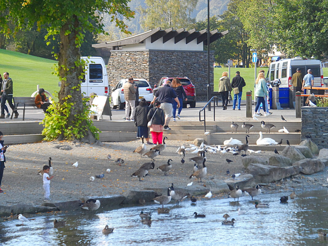 Город Боунесс-он-Уиндермир (Bowness-on-Windermere). Графство Камбрия - Галина 