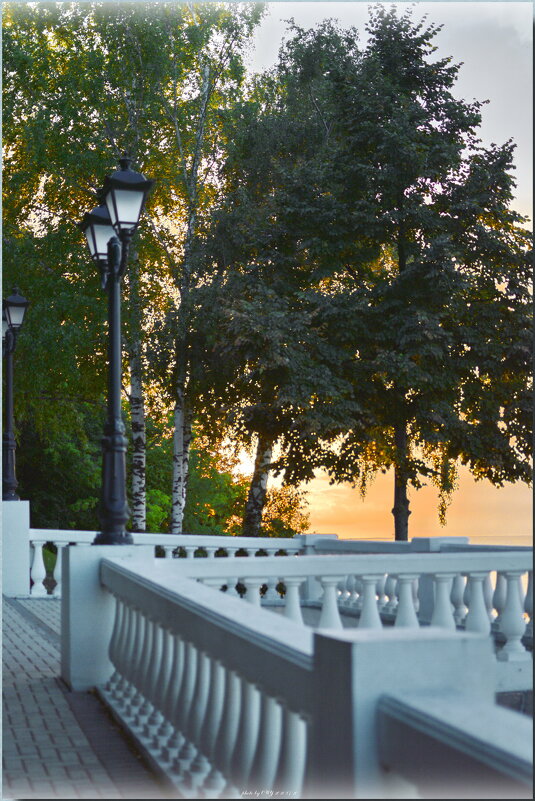 Набережная г.Чебоксары летом. - Юрий Ефимов Набережная г.Чебоксары летом. - Юрий Ефимов