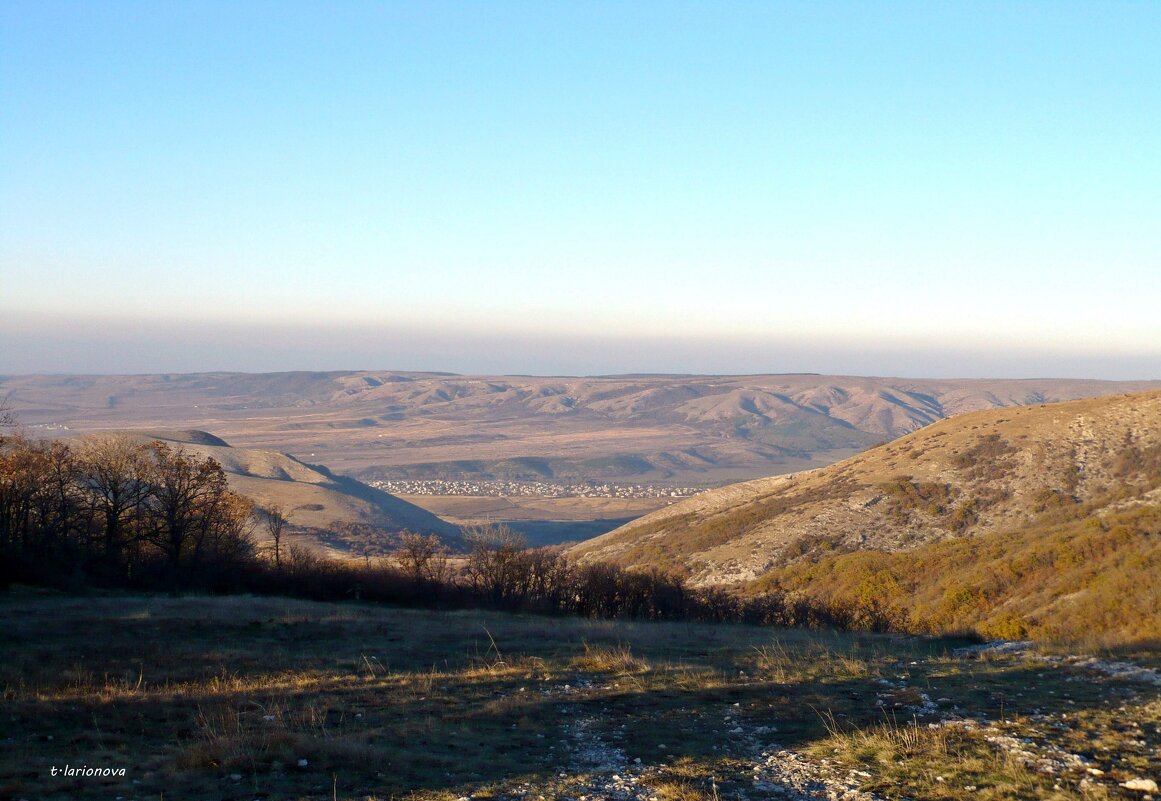 На плато Чатыр-Даг - Татьяна Ларионова