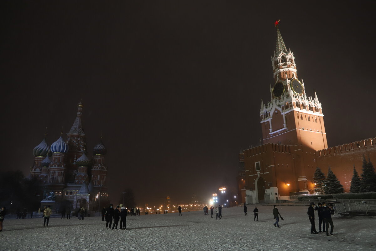 Первый снег - Мираслава Крылова