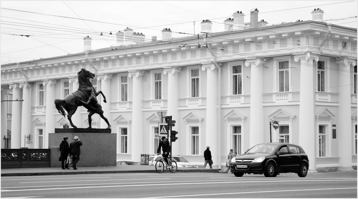 Аничков мост.Кони Клодта. - Василий Палий