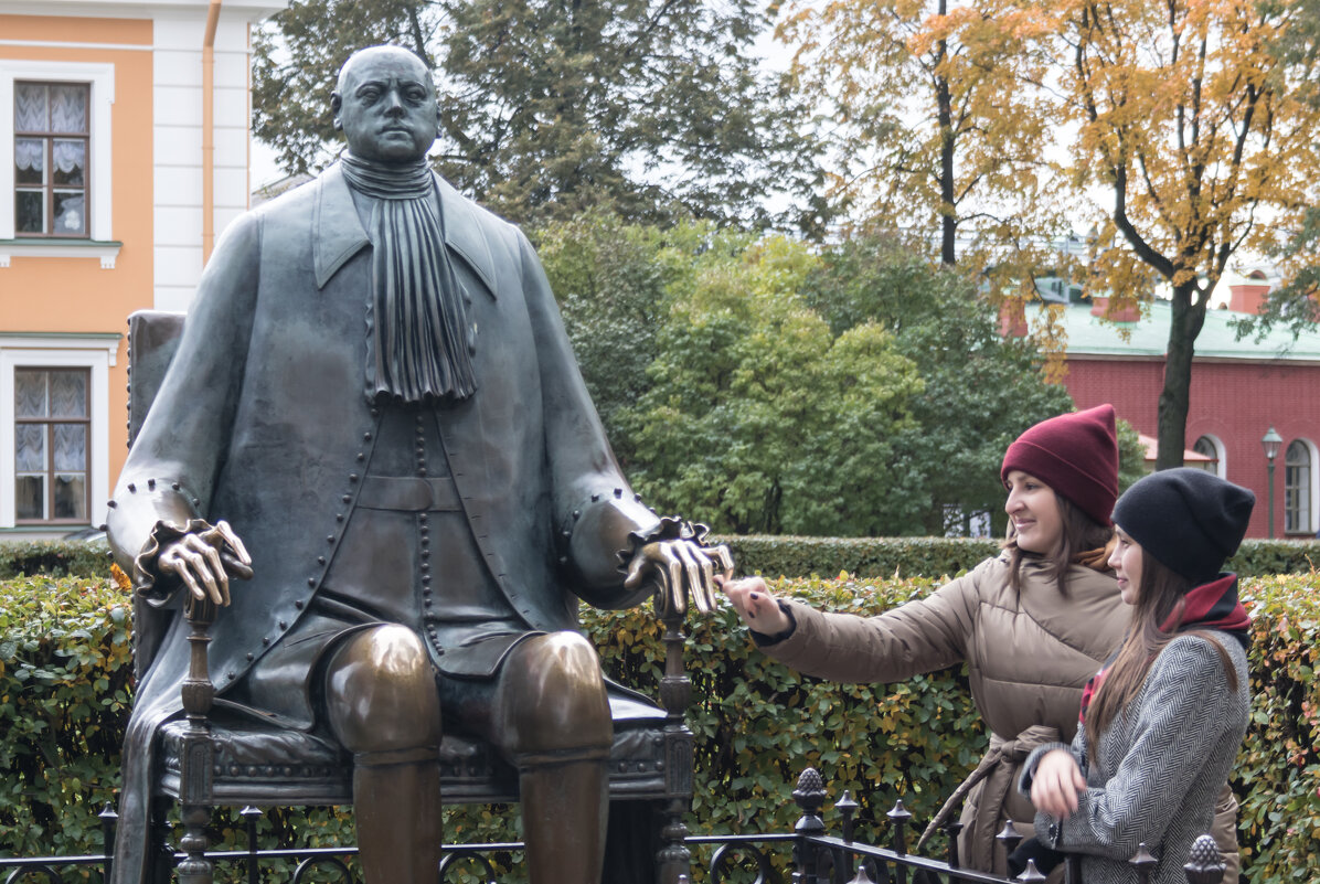 Разрешите представиться: Царь. Просто - Царь. - Игорь Викторов Разрешите представиться: Царь. Просто - Царь. - Игорь Викторов