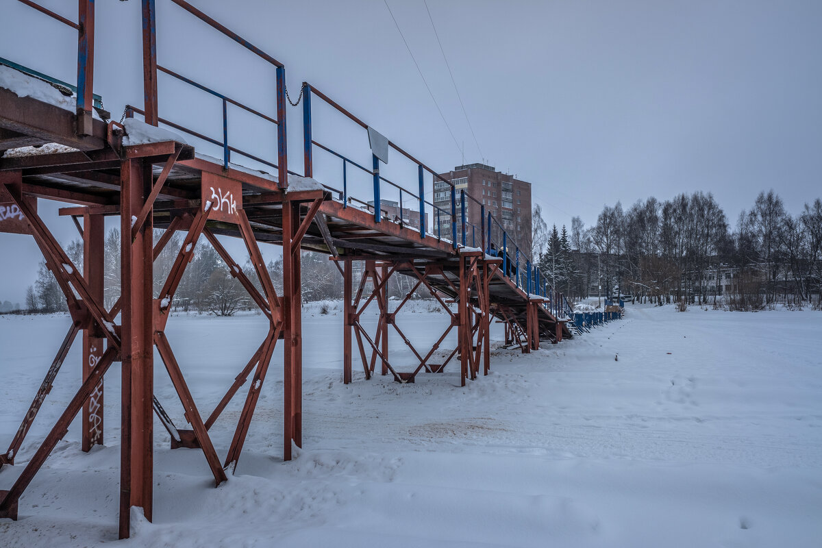 Сегодня под мостом... - Михаил "Skipper"