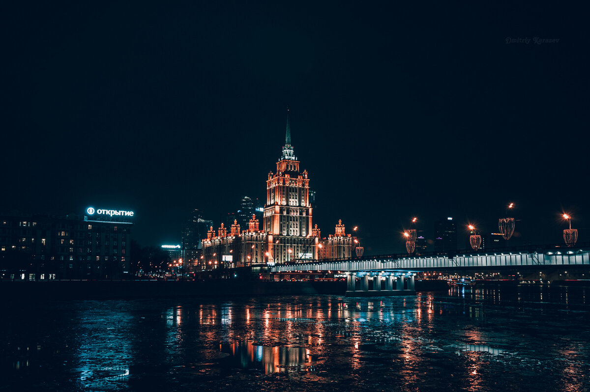 Гостиница Украина.(Ныне Рэдиссон Ройал) - Дмитрий Карасев Гостиница Украина.(Ныне Рэдиссон Ройал) - Дмитрий Карасев