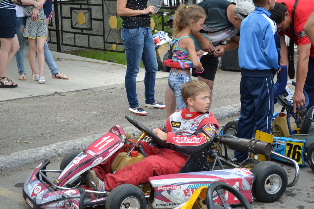 Волнение перед заездом... - Андрей Хлопонин