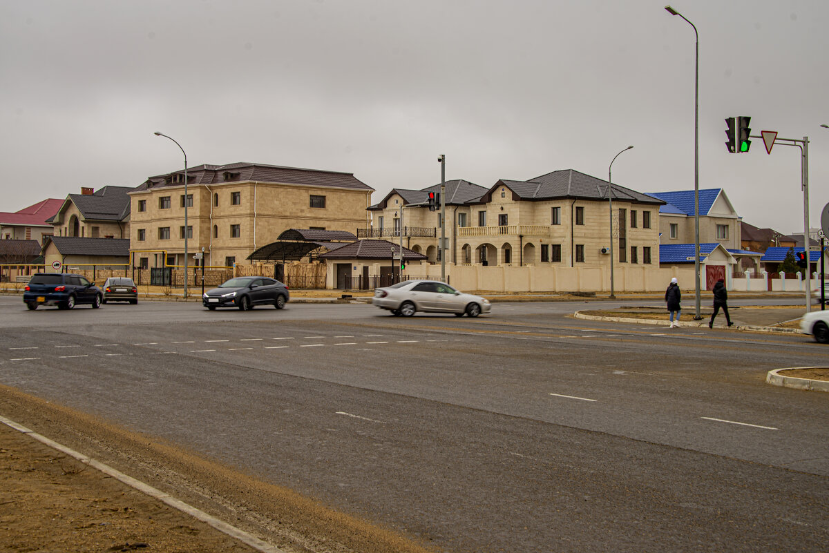 Перекрёсток - Анатолий Чикчирный