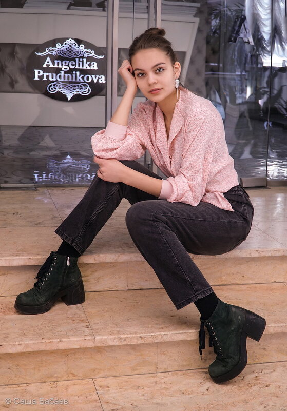 Влада. - Саша Бабаев Влада. - Саша Бабаев