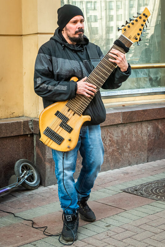 ДВЕНАДЦАТИСТРУННЫЙ - Сергей Янович Микк