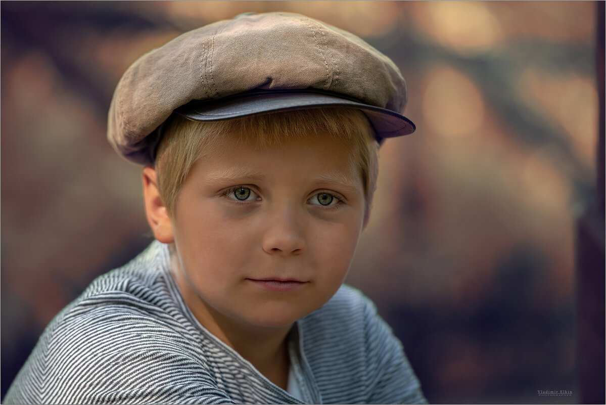 Задумался... - Владимир Ёлкин Задумался... - Владимир Ёлкин