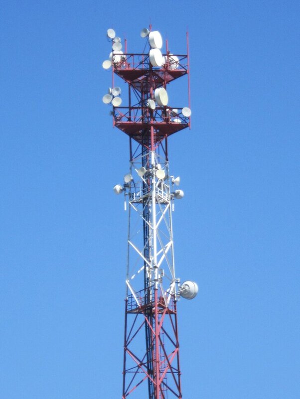 Вышка сотовой связи - Дмитрий Никитин Вышка сотовой связи - Дмитрий Никитин