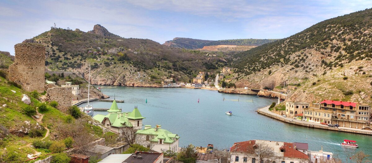 В Балаклавской бухте - Константин 