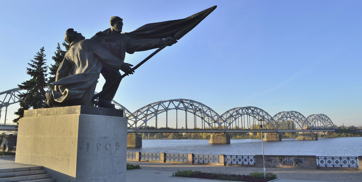 Шли за чем-то новым - Шли на революцию - Eugene Ger