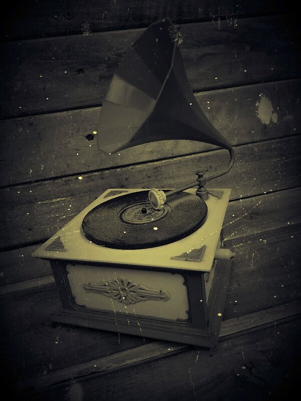 Сувенир-громкоговоритель "Шадринск" - Сергей Кочнев Сувенир-громкоговоритель "Шадринск" - Сергей Кочнев