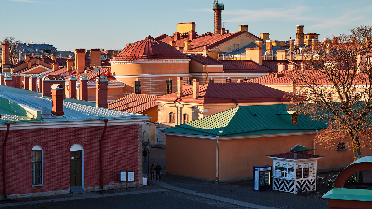 - - Андрей Мясоедов