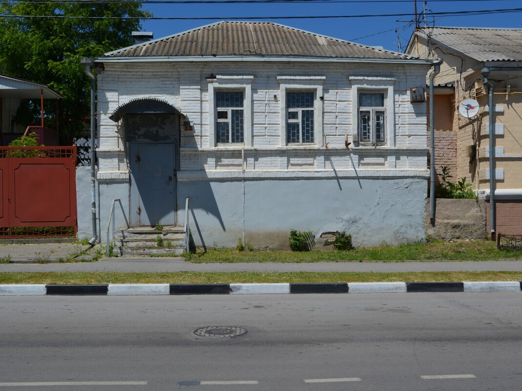Аксай. Дом по ул. Гулаева 107. - Пётр Чернега Аксай. Дом по ул. Гулаева 107. - Пётр Чернега