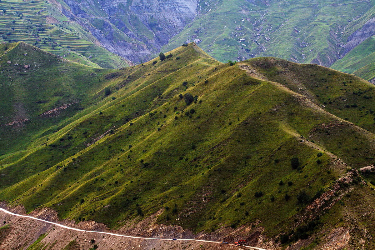 Пейзаж с холмами - M Marikfoto Пейзаж с холмами - M Marikfoto