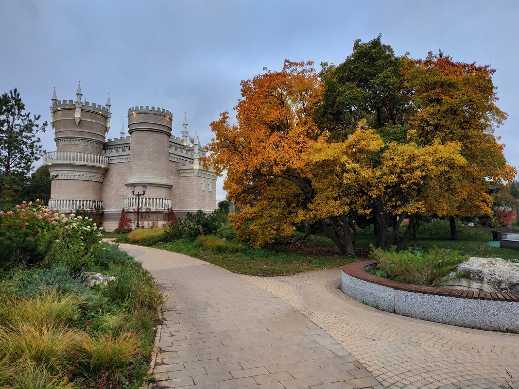 Как я провожал Сентябрь - Андрей Лукьянов Как я провожал Сентябрь - Андрей Лукьянов