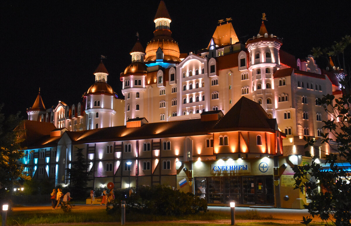 Вечер в г. Сочи - Владимир Звягин Вечер в г. Сочи - Владимир Звягин