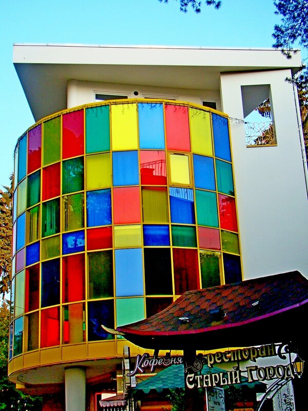 Дом - есть мозаика фантазий хозяев!?)) - Евгений Дом - есть мозаика фантазий хозяев!?)) - Евгений