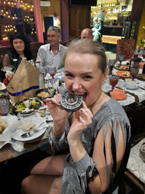 На зуб))) - Алексей Цветков На зуб))) - Алексей Цветков