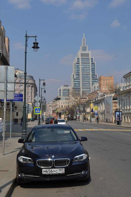 ПРОГУЛКА ПО МОСКВЕ. - Виктор Осипчук