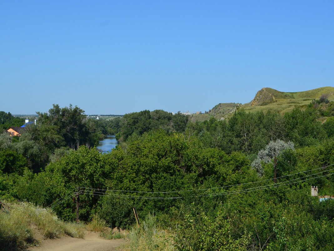 Белая Калитва. Река Калитва и Авиловы горы у урочища Пигарка. - Пётр Чернега