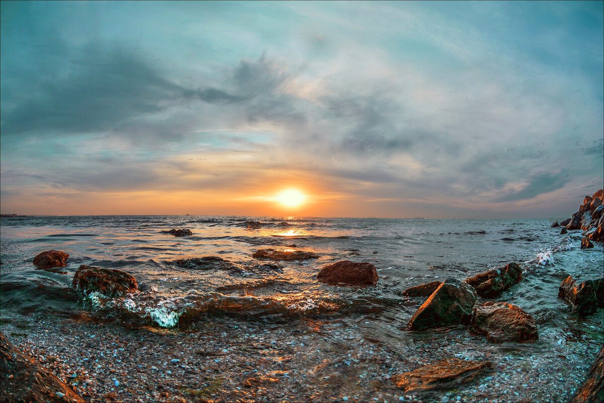 На рассвете. - Юрий Гординский На рассвете. - Юрий Гординский