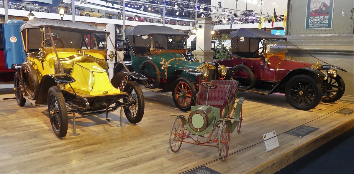 Музей "Автомир" - Владимир Манкер Музей "Автомир" - Владимир Манкер