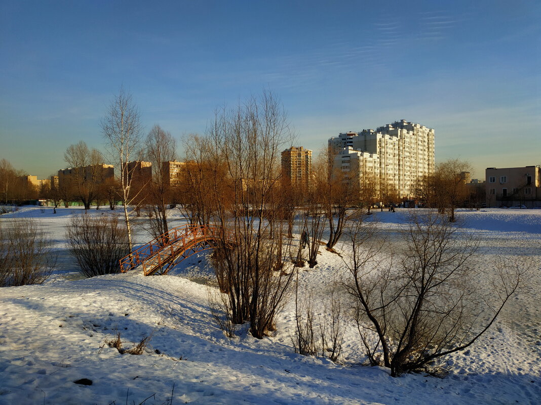 Весна в городе - Андрей Лукьянов