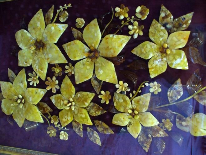 Янтарь... - Людмила 