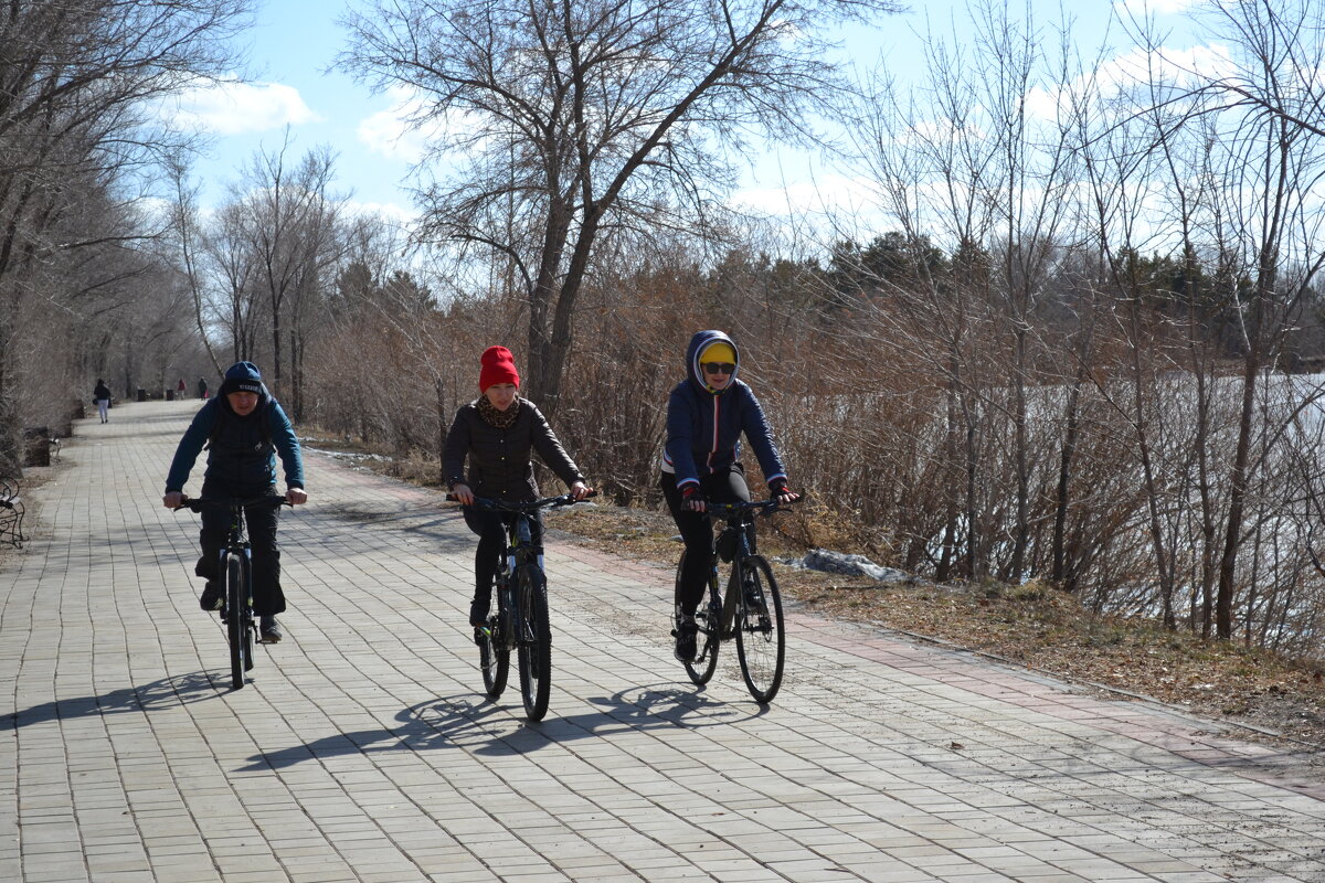 Вот и велосипедисты поехали... - Андрей Хлопонин