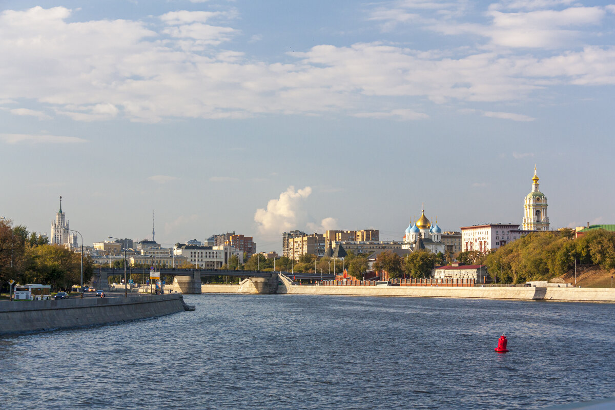 В Москве летом. - Alexandr Gunin