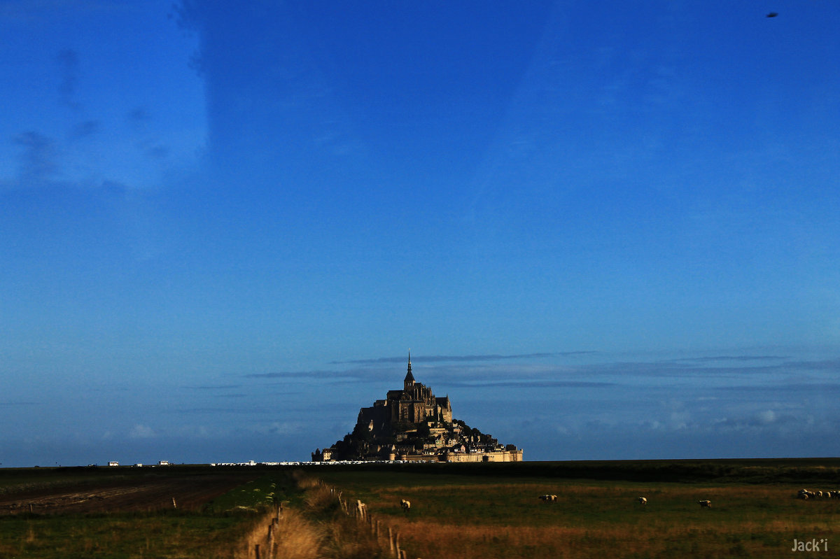 Гора-крепость им. Святого Михаила (Mont Saint-Michel) - Olya Lanskaya