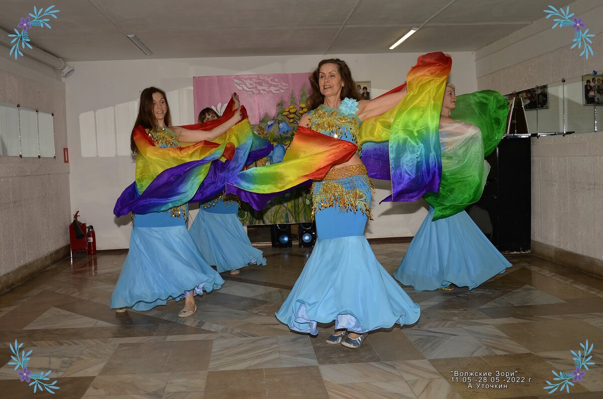 ******* - Анатолий Уткин ******* - Анатолий Уткин