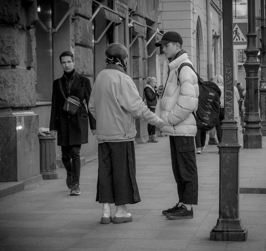 ...не расставайтесь. - Магомед .