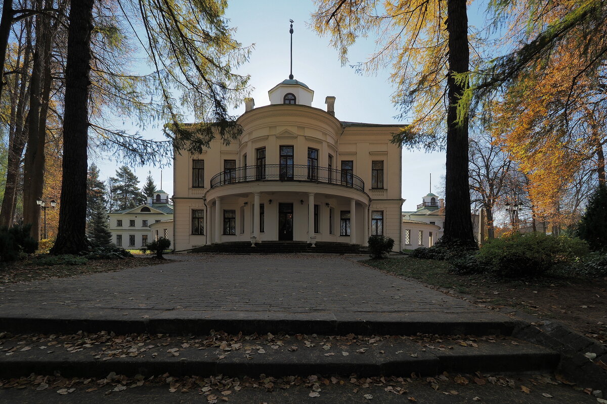 Осень в усадьбе Середниково - Евгений Седов