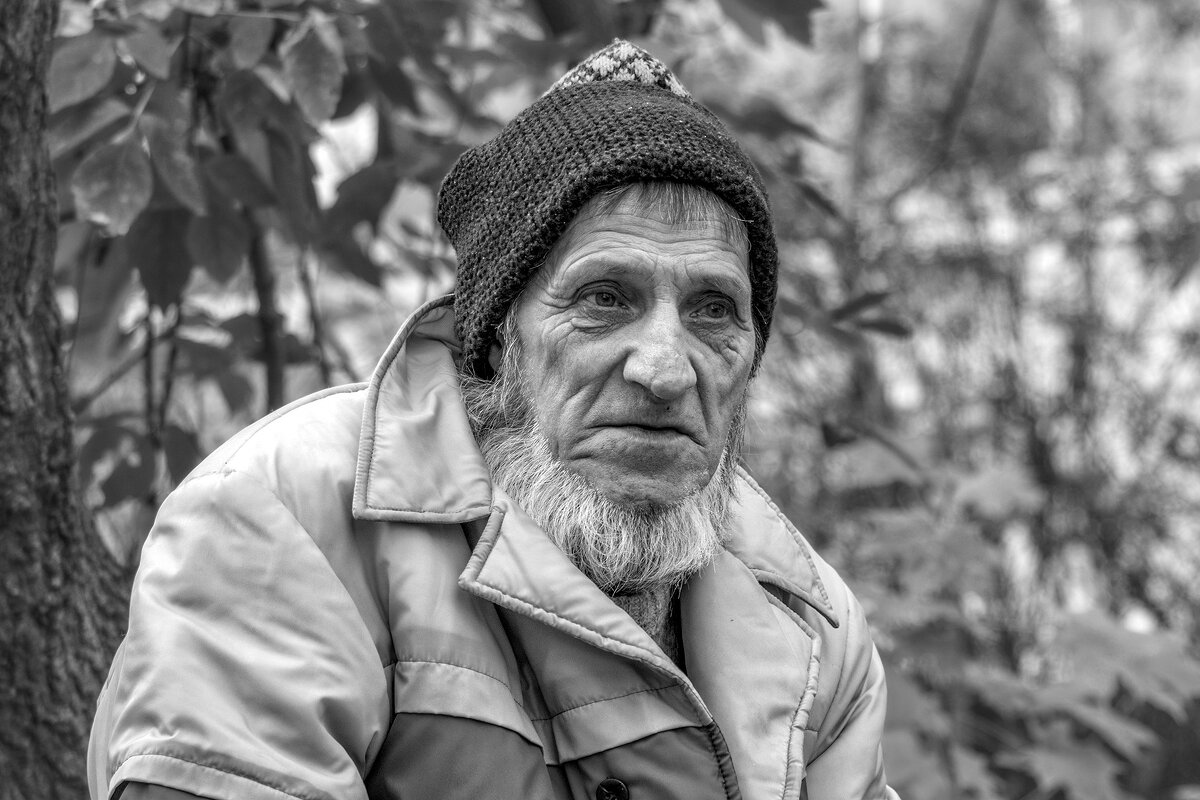 Человек с грустными глазами. - Анатолий. Chesnavik. Человек с грустными глазами. - Анатолий. Chesnavik.