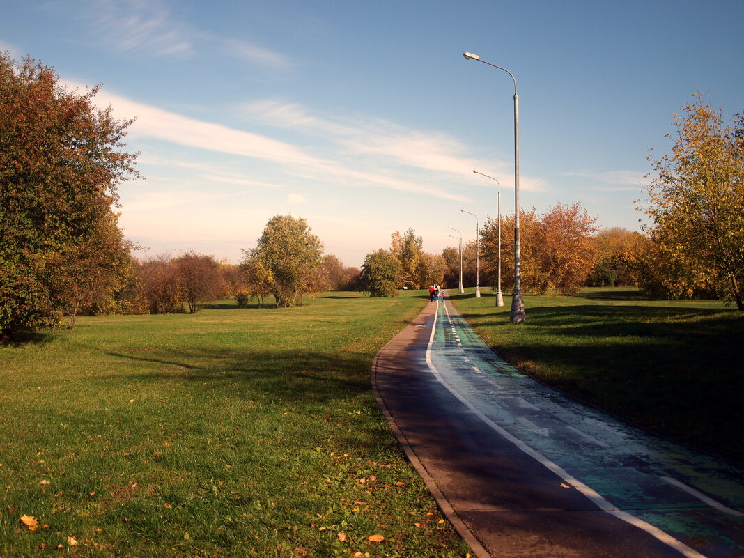 Октябрь в Коломенском парке. - Владимир Драгунский Октябрь в Коломенском парке. - Владимир Драгунский