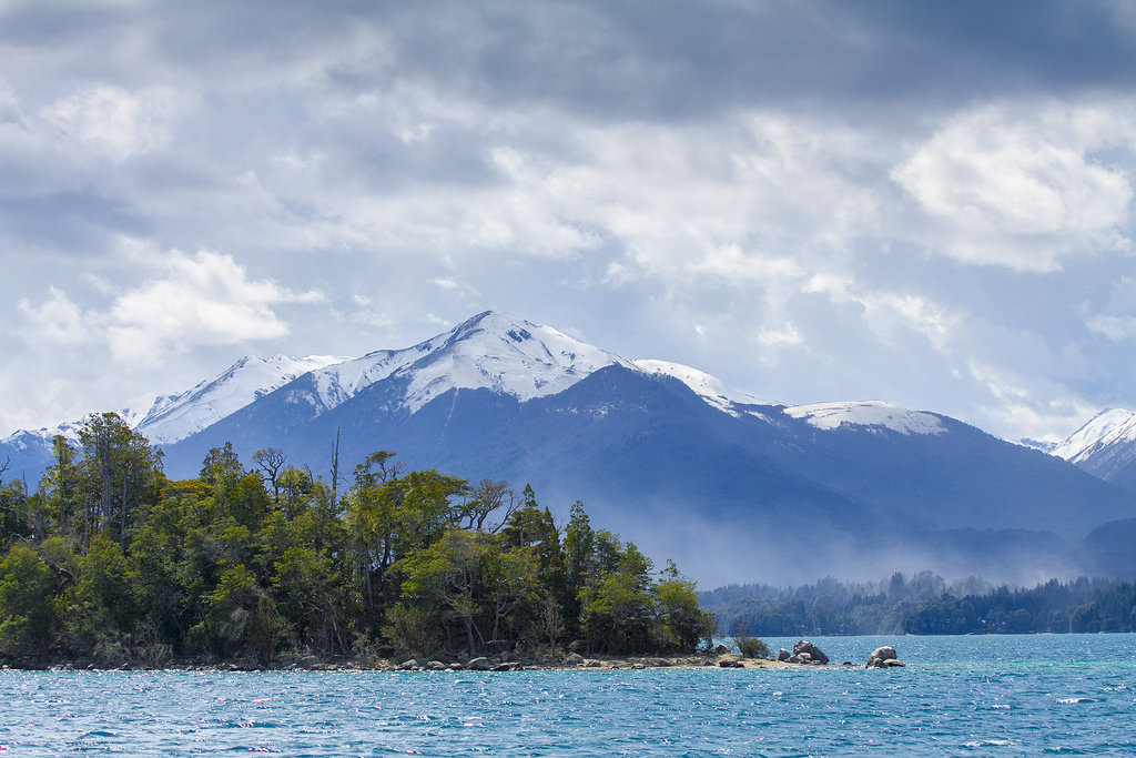 Nahuel Huapi - Naty ***